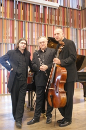 Trio Vanoosthuyse - Tooten - De May